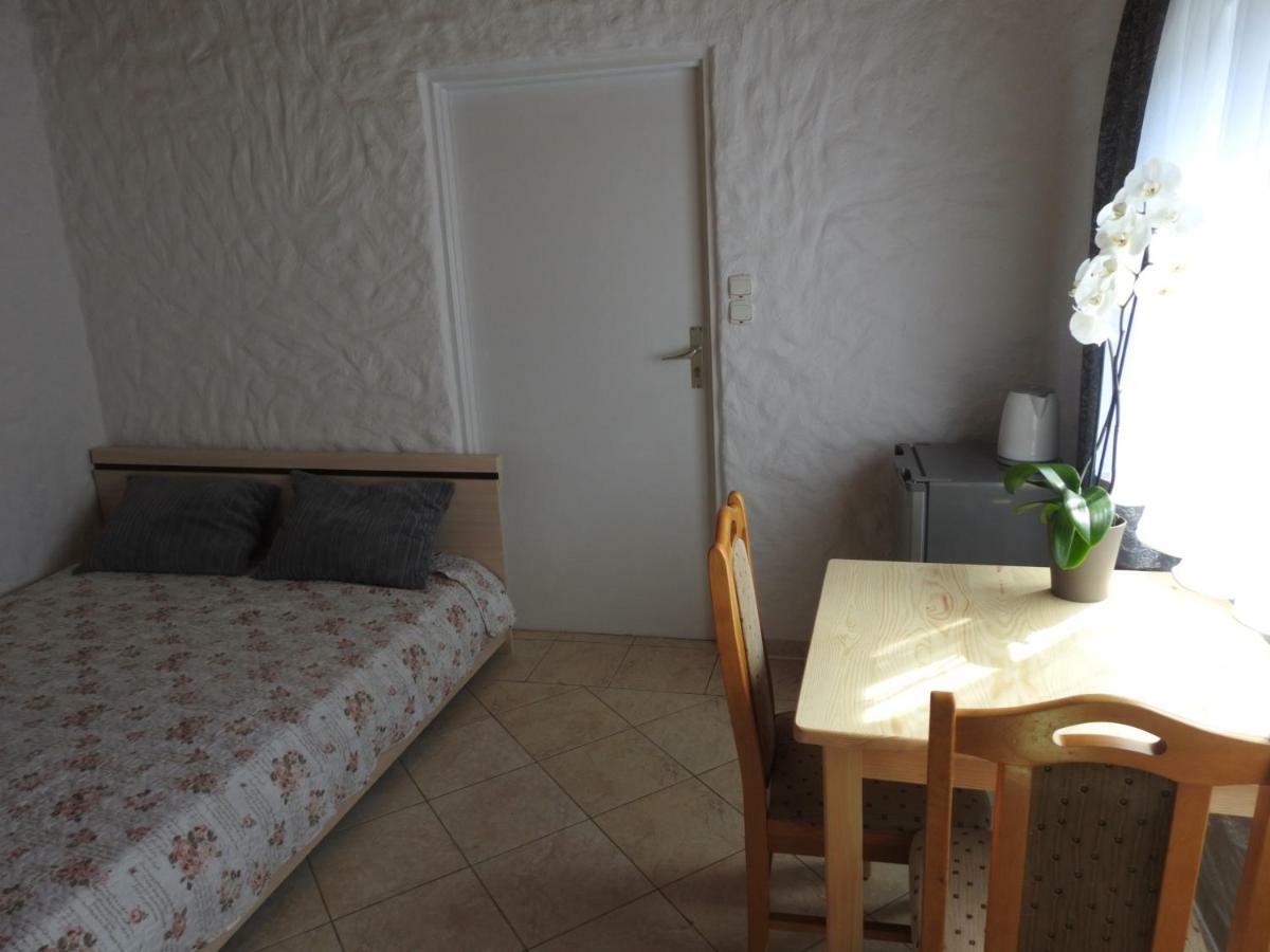 Malwa Apartment Jezierzany Bagian luar foto